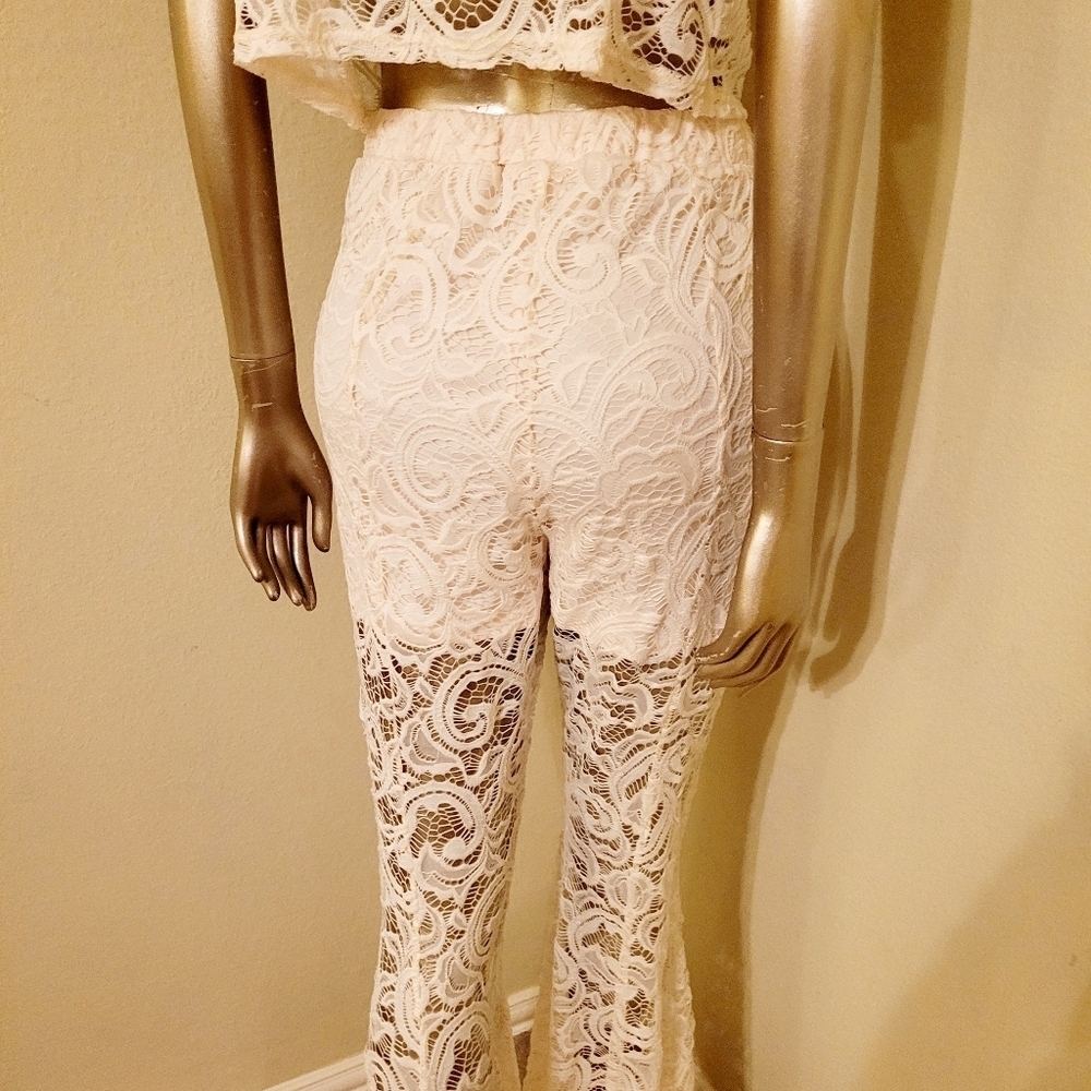 NEW VENUS Ivory Lace Flare Leg 2 Piece Bohemian Festival Beach Pant Set - Picture 7 of 16